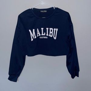 Long sleeve crop top